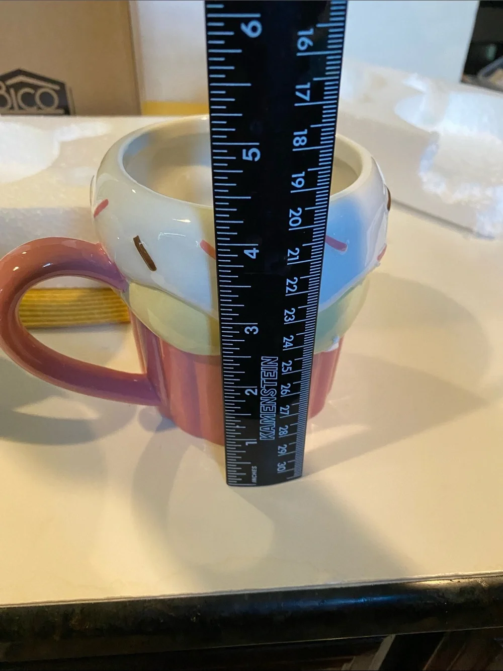 NIB Set of 2 Cupcake-Shaped Oversized Mugs
